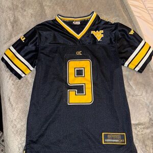 Youth (16-18) large boys West Virginia Jersey! In great condition.